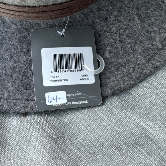 Hat - Picture 3 of 3